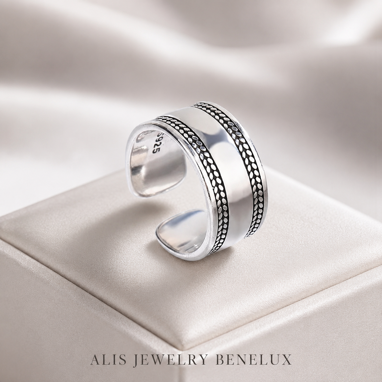 925 Silver Ring