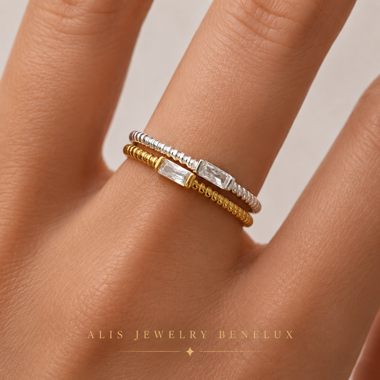 Bague zircon carré argent 925