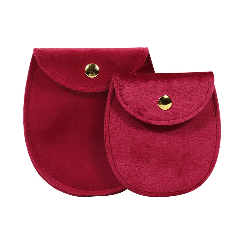 Pochette velours bijoux bouton pression