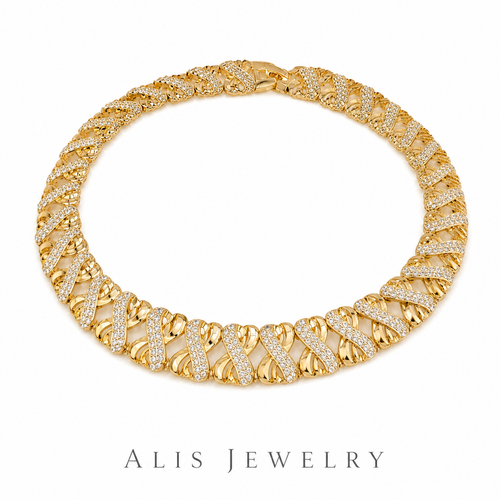 Parure nuptiale Dubaï plaqué or - Alis Jewelry - modèle Infini - collier - fond blanc