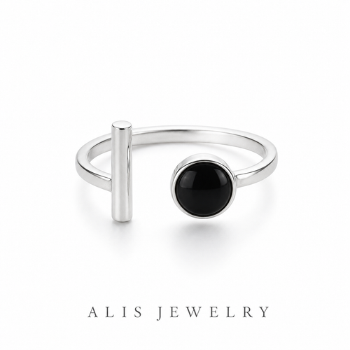 bague ronde noire ouverte argent 925 - Alis Jewelry - fond blanc