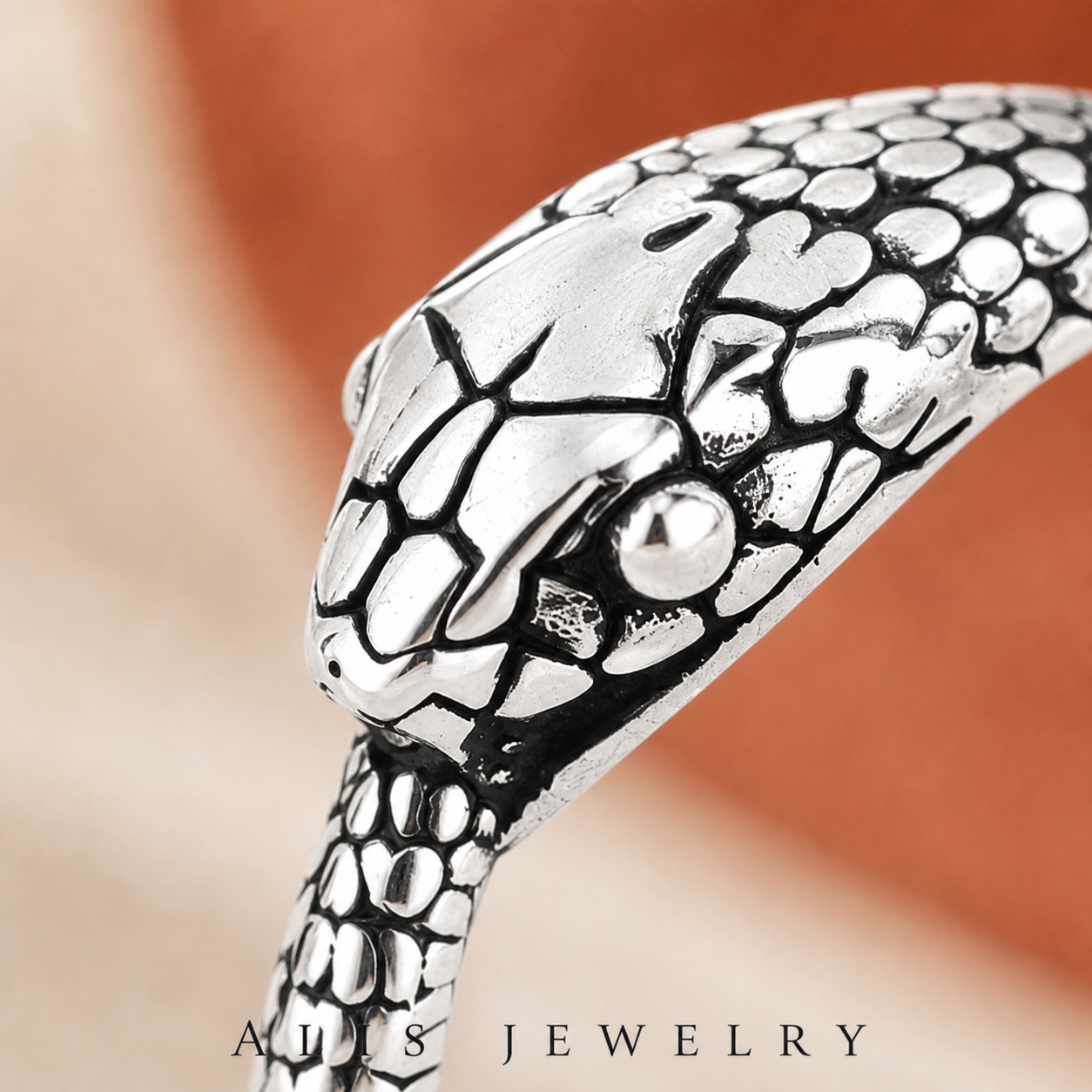 Bague serpent ajustable argent - Alis Jewelry - gros plan / zoom