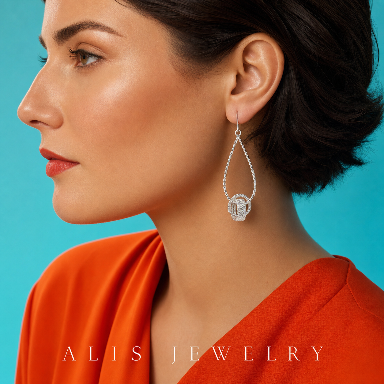 Boucles d'oreilles pendantes élégantes argent 925 - Alis Jewelry - porté mannequin