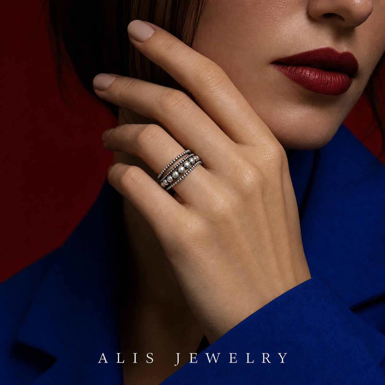 bague rétro gothique argent 925 - Alis Jewelry - porté mannequin