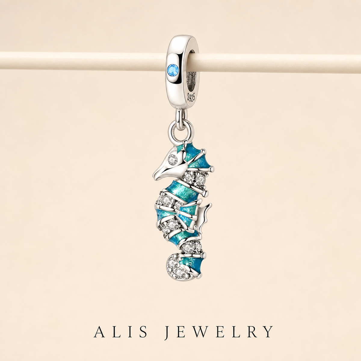 Charm hippocampe argent - Alis Jewelry - sur support minéral