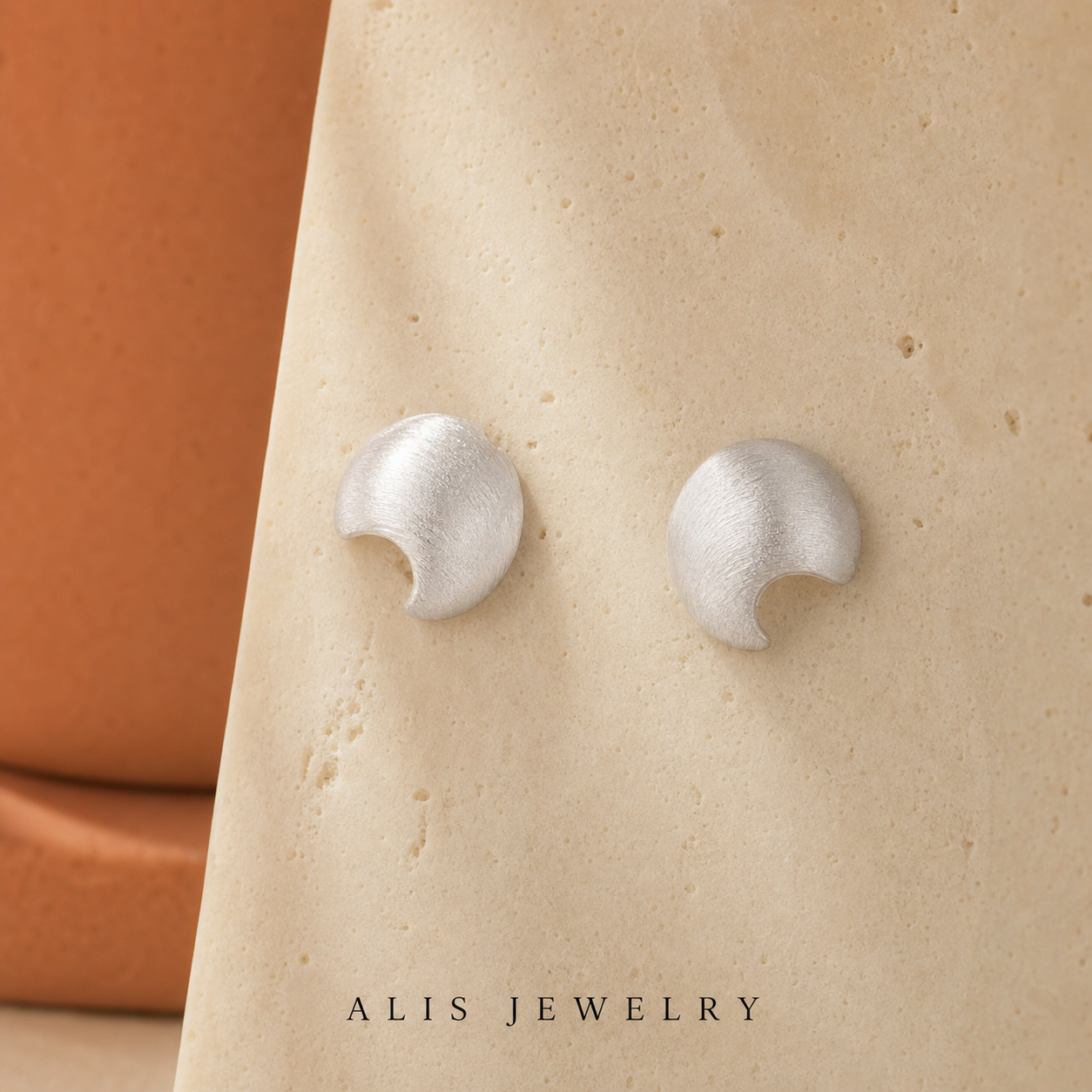 boucles d'oreilles givrées argent 925 - Alis Jewelry - sur support minéral