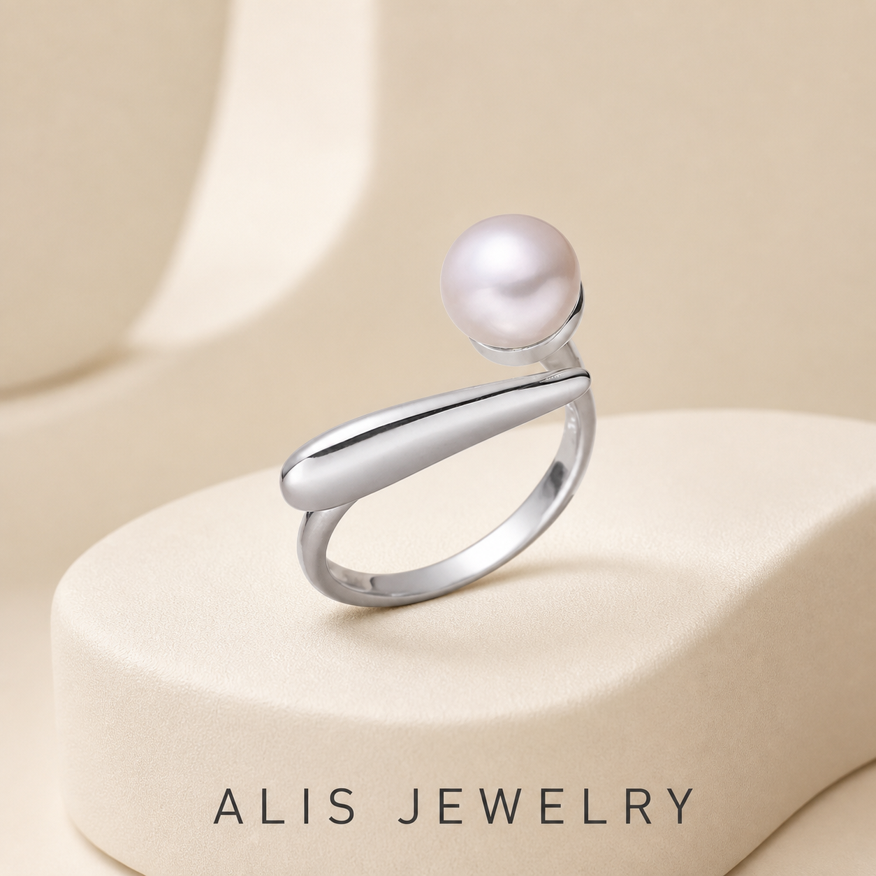 Bague perle ronde argent - Alis Jewelry - sur support minéral