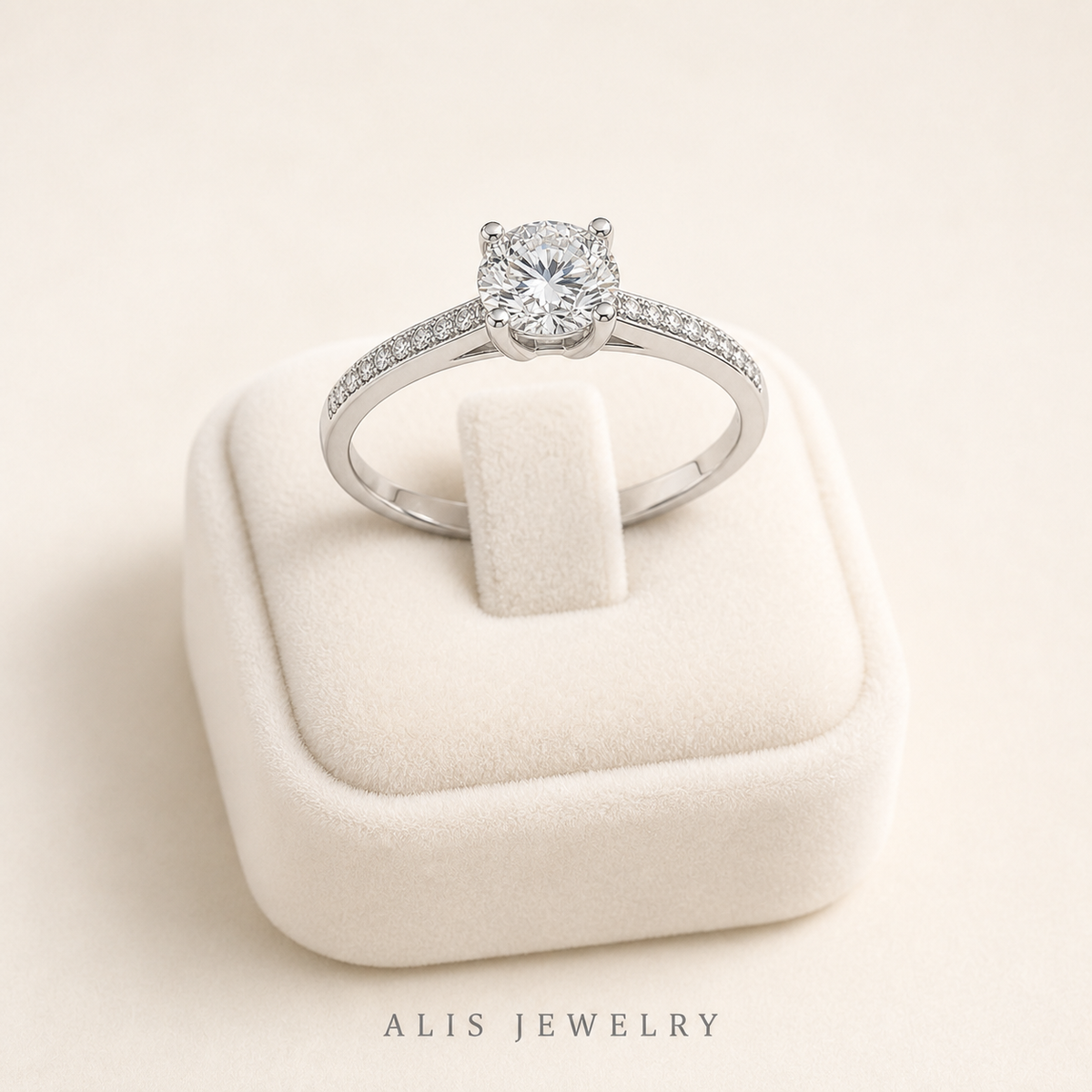 bague argent 925 zircon - Alis Jewelry - sur support minéral