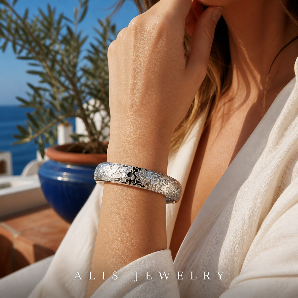 bracelet manchette dragon phénix argent 925 - Alis Jewelry - porté mannequin