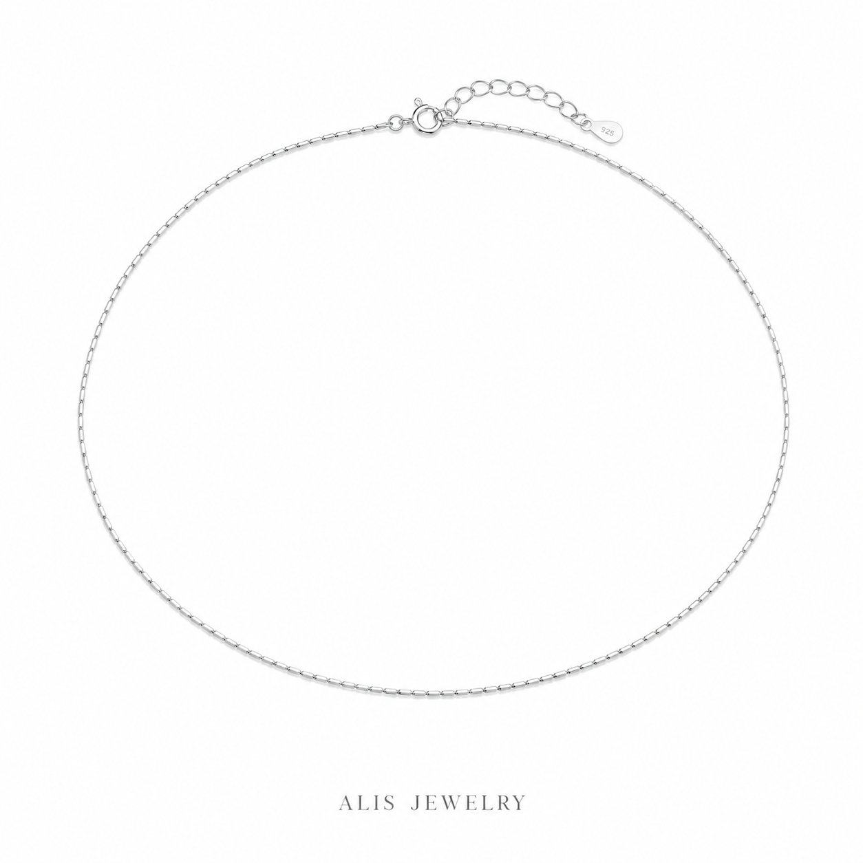 Collier ras-de-cou perles géométriques argent 925 - Alis Jewelry - fond blanc