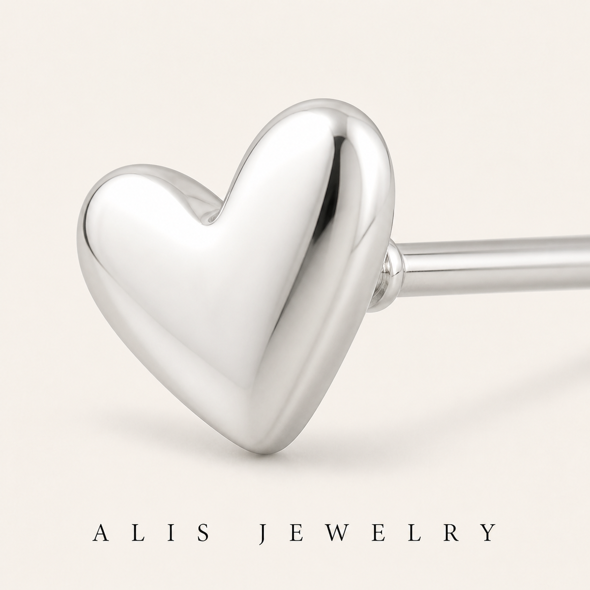 boucles d'oreilles mini cœur argent 925 - Alis Jewelry - gros plan / zoom