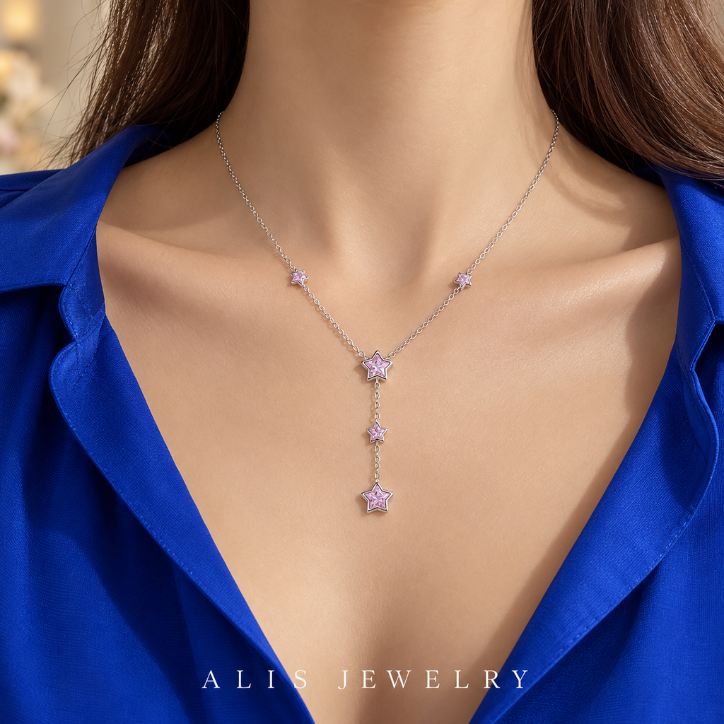 Collier cascade d'étoiles roses argent 925 - Alis Jewelry - porté mannequin