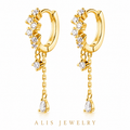Créoles pendantes chaîne et goutte plaqué or 18K - Alis Jewelry - fond blanc