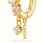 Créoles pendantes chaîne et goutte plaqué or 18K - Alis Jewelry - gros plan / zoom