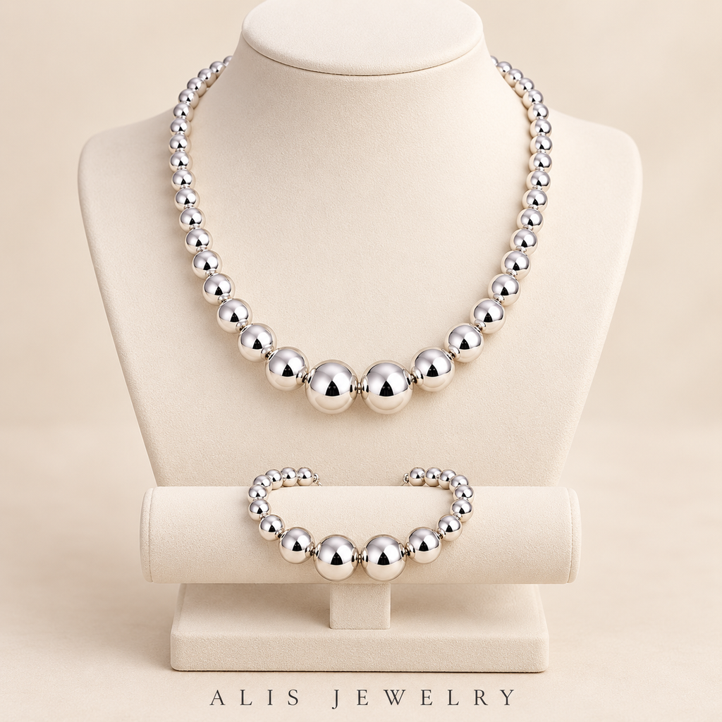 Parure collier et bracelet boules argent 925 - Alis Jewelry - sur support minéral