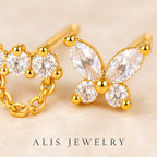 Trio de boucles d'oreilles papillon plaqué or 18K - Alis Jewelry - gros plan